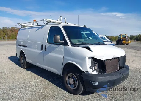 2018 Chevrolet Express 2500 Work Van from USA, damaged, VIN 1GCWGAFP9J1333504
